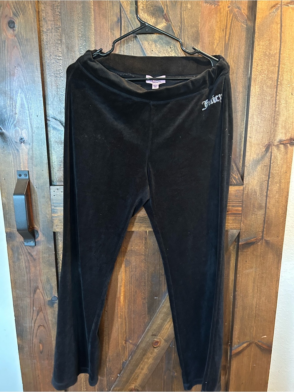 Women's Juicy Couture Black Velour pants with bling Logo Y2K